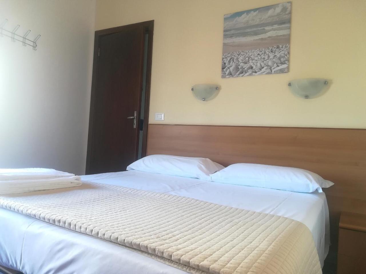 Hotel Valente Ortona Buitenkant foto